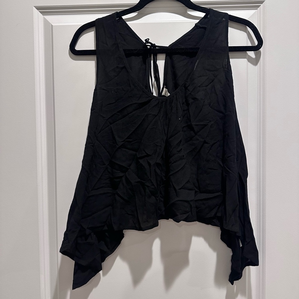 Elegant Black Sleeveless Women's Tank Top